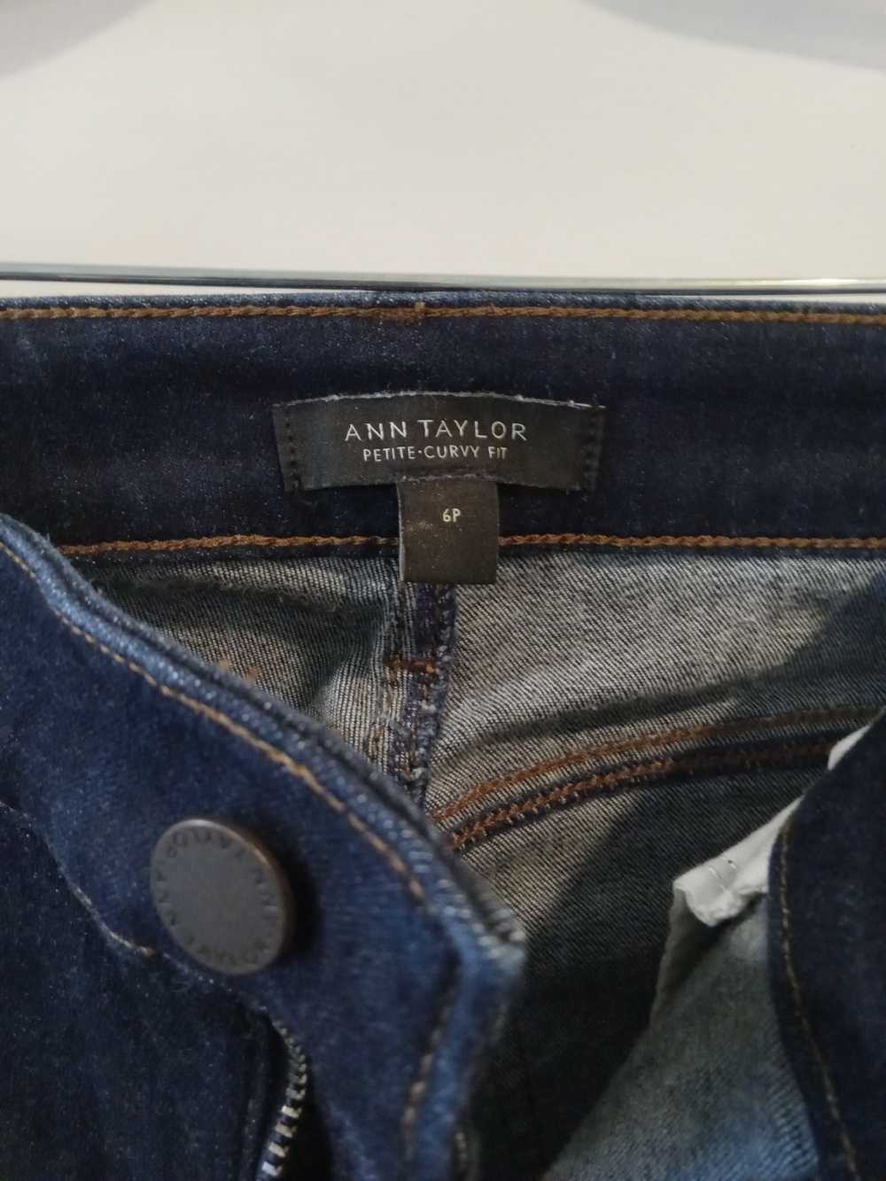 Ann Taylor Bootcut Jeans - Picture 3 of 3